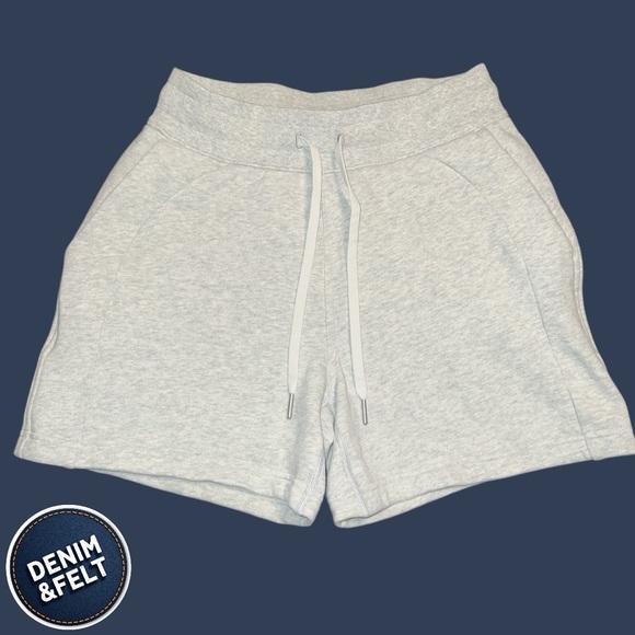 Lululemon Scuba High-Rise Short 5" | Heathered Core Ultra Light Grey | NEW/NWOT! - Picture 5 of 9